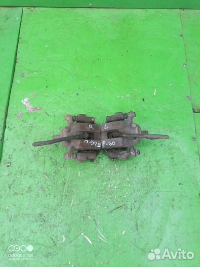 Задний тормозной суппорт nissan fuga