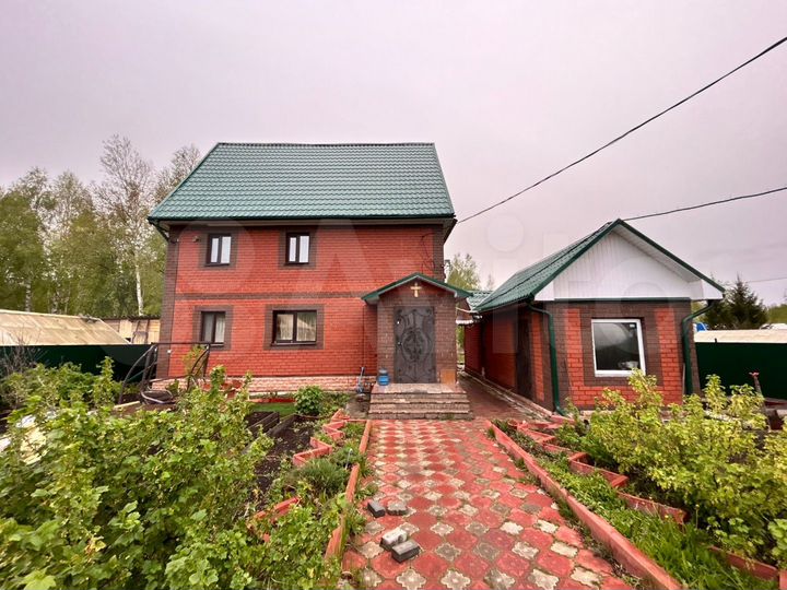 Дом 164 м² на участке 6 сот.