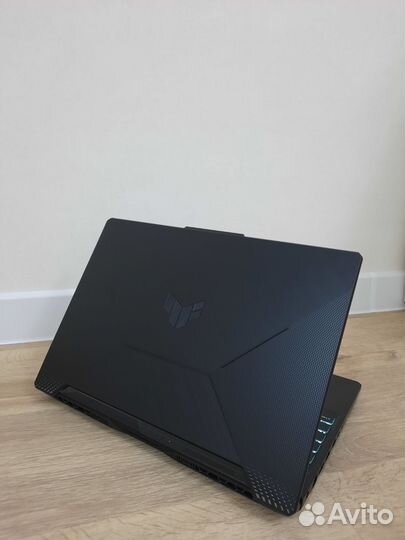 Ноутбук Asus i5-11400 6 ядер RTX 3050Ti 16GB RAM