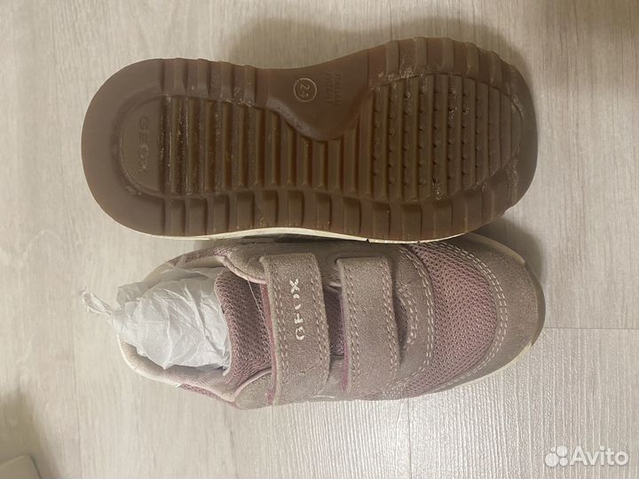 Кроссовки geox 24