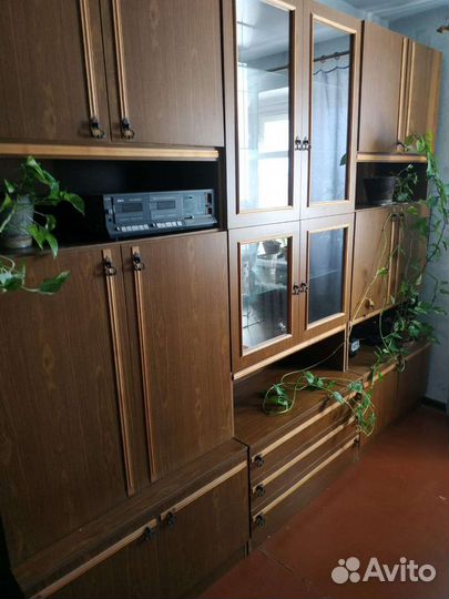 Стенка в гостиную бу