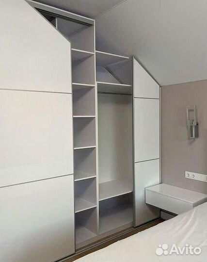 Шкаф купе. Бесплатная доставка