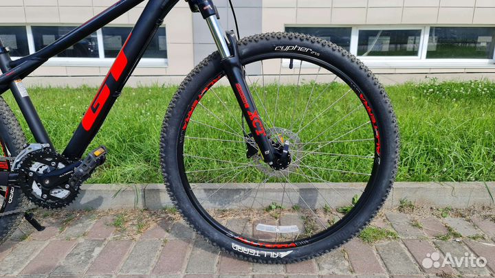Горный велосипед GT avalanche sport