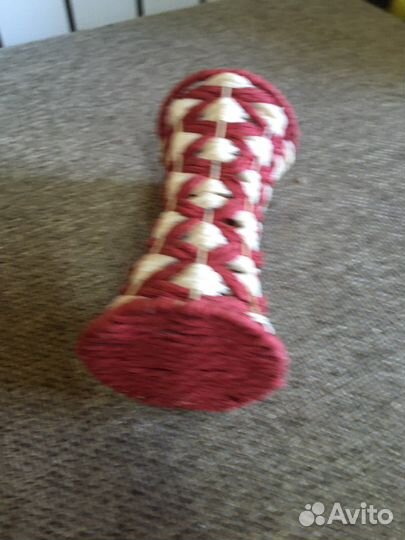 Ваза плетеная