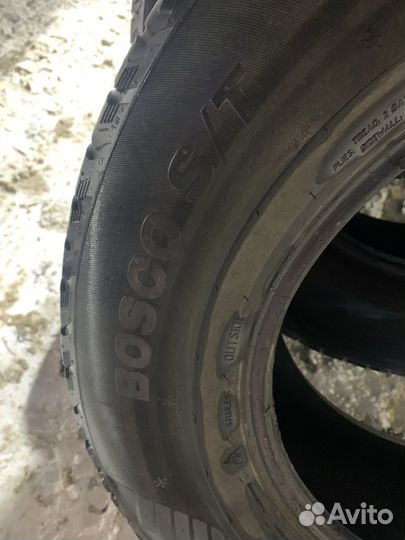 Viatti Bosco S/T V-526 265/65 R17