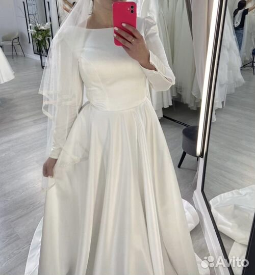 Свадебное платье
