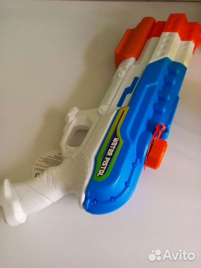 Водяной пистолет