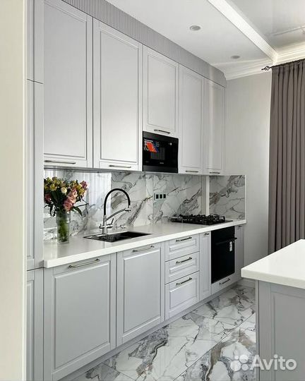 Кухни на заказ любой сложности