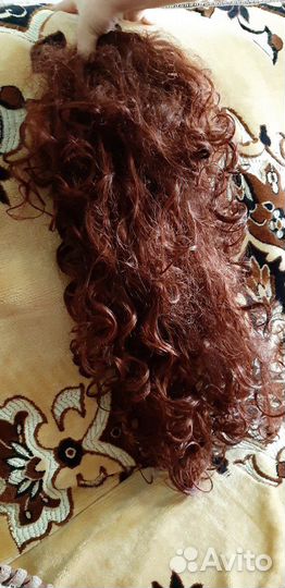 Волосы на заколках