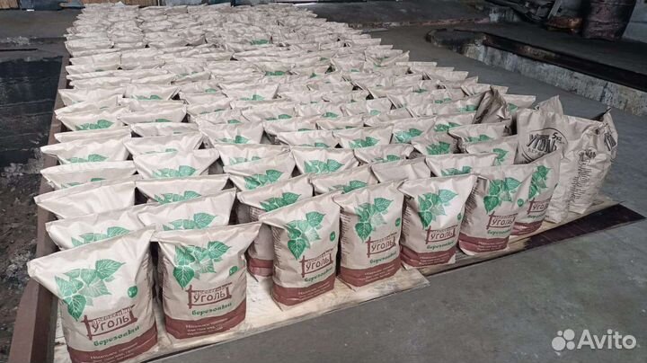 Древесный березовый уголь