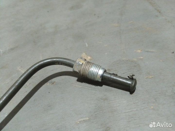 Трубка тормозная передняя левая Zaz Chance седан