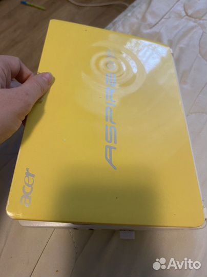 Нетбук Асег Aspire One