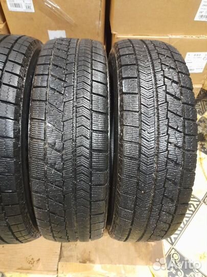 Bridgestone Blizzak VRX 175/70 R14 84S