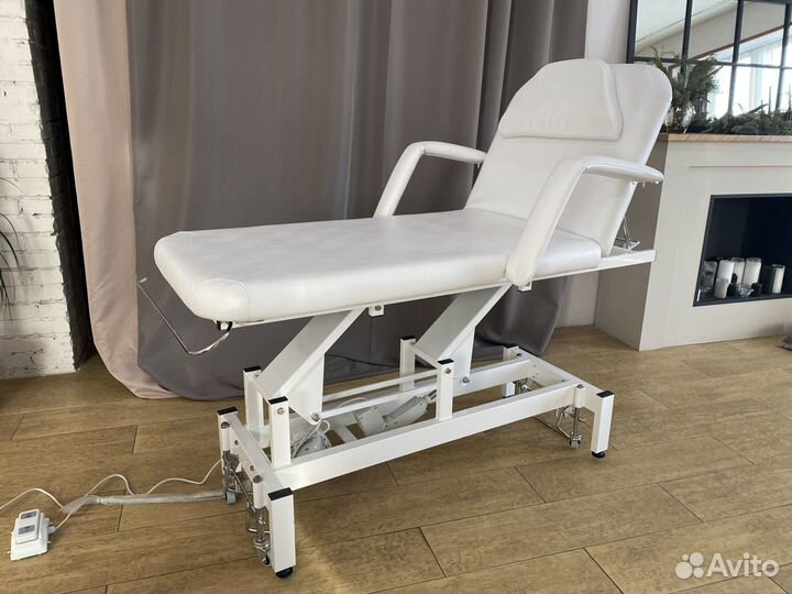 Массажный стол с электроприводом