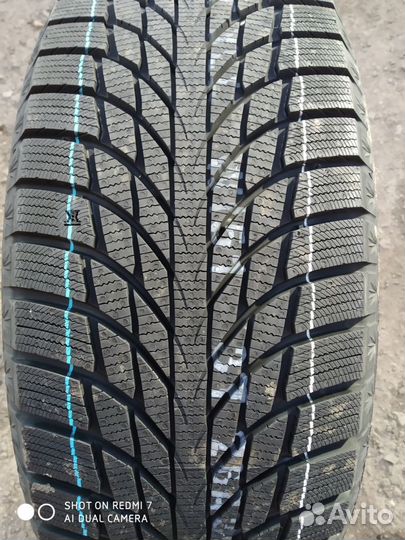 Kumho WinterCraft Ice Wi51 215/55 R17