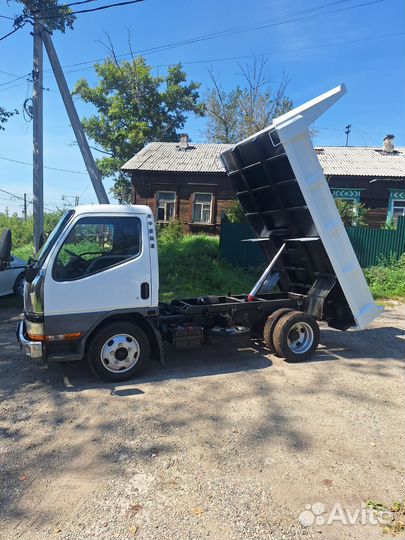 Mitsubishi Fuso Canter, 2001