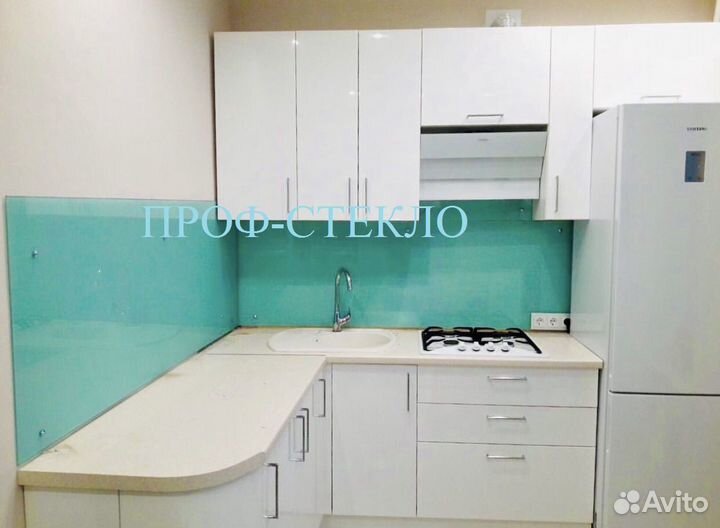 Стеклянные фартуки (скинали, экран)