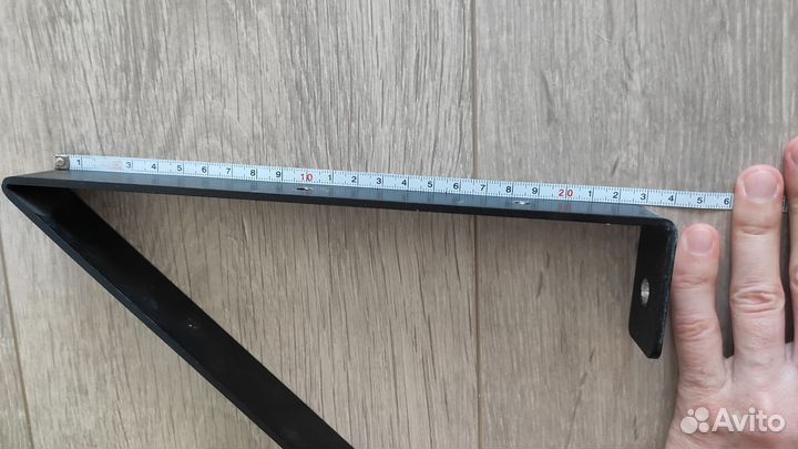 Держатель для полок