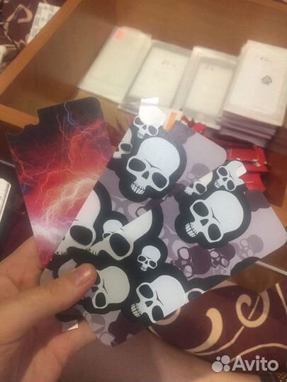 Продам стекла и чехлы