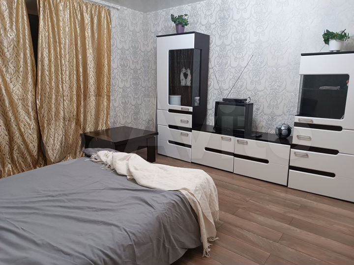 1-к. квартира, 45 м², 11/16 эт.