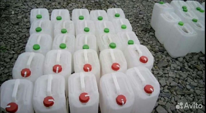 Канистры пластмассовая 20 л