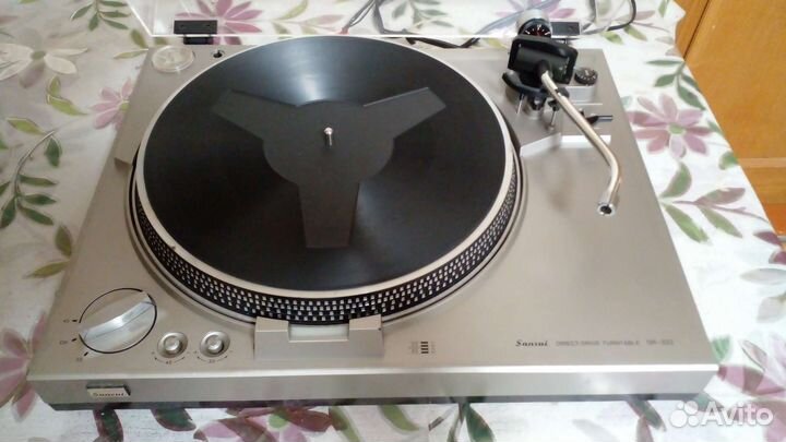 Проигрыватель винила Sansui sr-333
