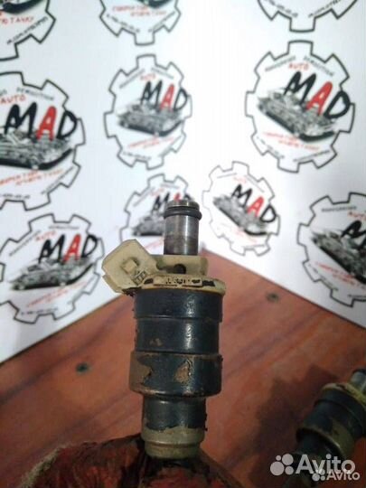 Форсунка топливная Nissan Primera P10 A046-00