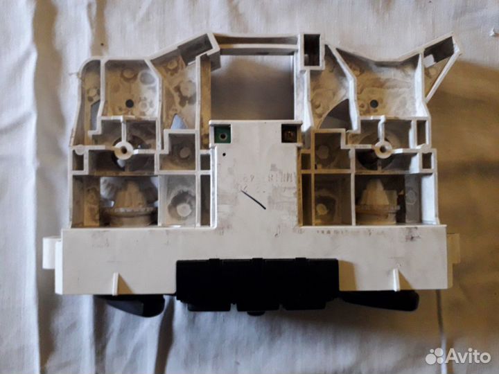 Блок управления отопителем Mitsubishi Lancer9