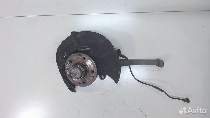 Ступица (кулак, цапфа) Mercedes CLK W208, 2000