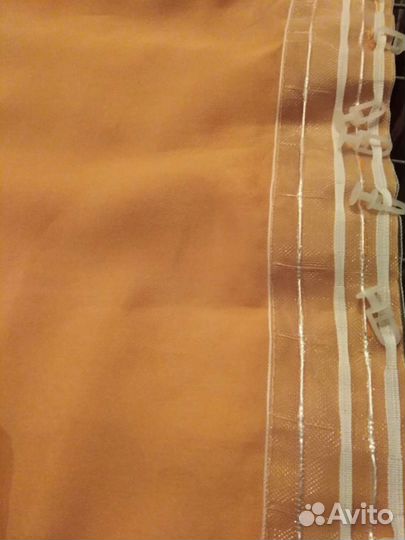 Штора одна. 2,35*2,0.С тесьмой с люрексом,шт.лента