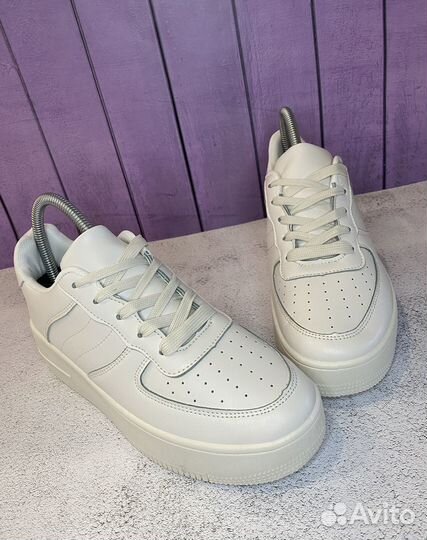 Кроссовки женские новые(36;37;38;39;40;41)