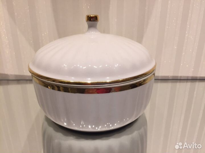 Масленка сахарница шкатулка фарфор СССР лзфи