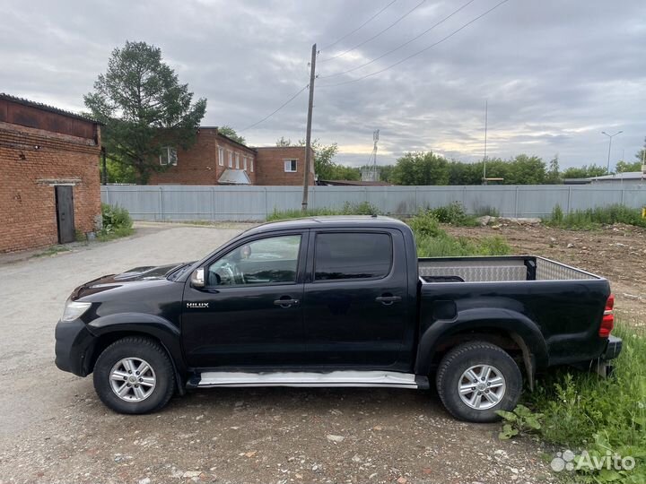 Toyota Hilux 2.5 МТ, 2012, 190 000 км