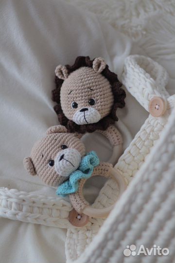 Вязаные погремушки