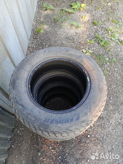 Landsail Winter Star 215/70 R16