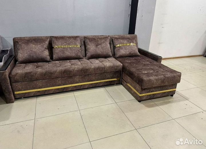 Диван угловой в наличии