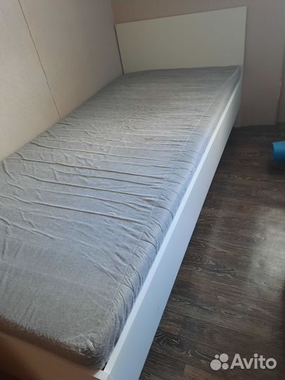 Детская кровать IKEA с матрасом