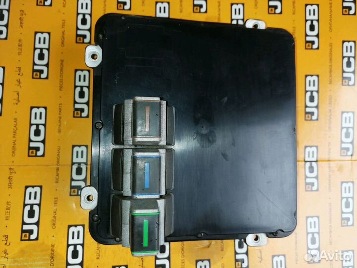 JCB fastrac 8250. Блок гидравлики 332/S1788