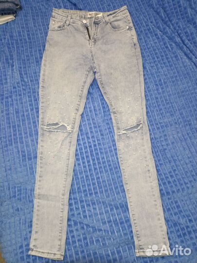 Джинсы