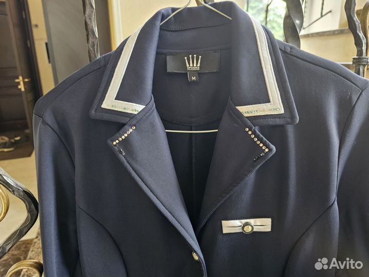 Редингот для конного спорта