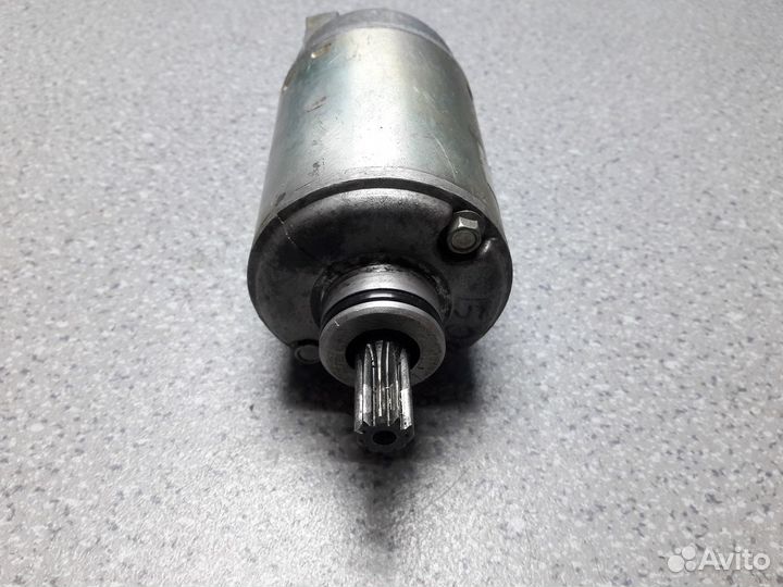 Kawasaki ZZR400-1 1990-1992 Стартер