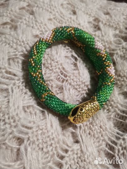 Браслет Змея из бисера
