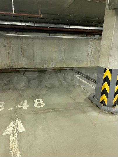 Машиноместо, 13 м²