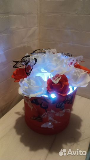 Светильник настольный