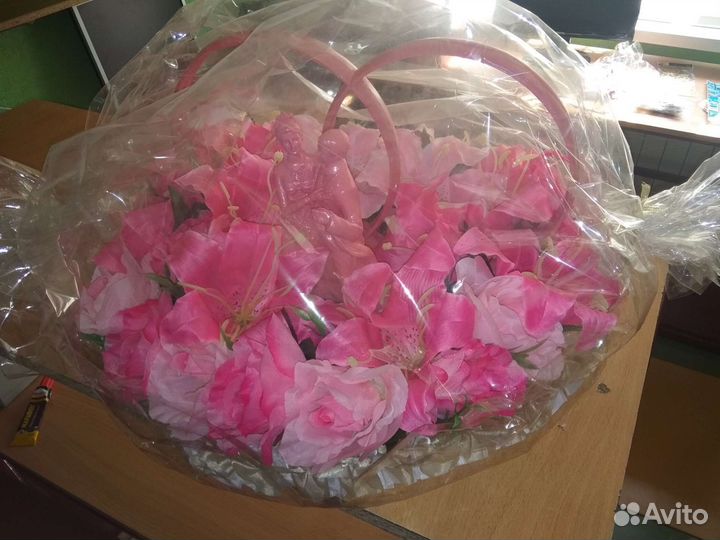 Свадебные кольца на машину