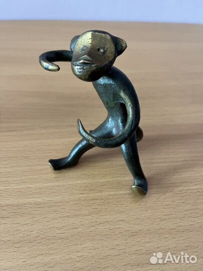 Фигурки, подсвечник из цветных металлов, бронза