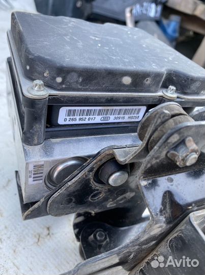 Abs Infiniti Fx37/Qx70/Fx35/Fx50 s51 Блок