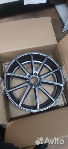 Оригинальные Литые Диски R22 Vossen VFS-1