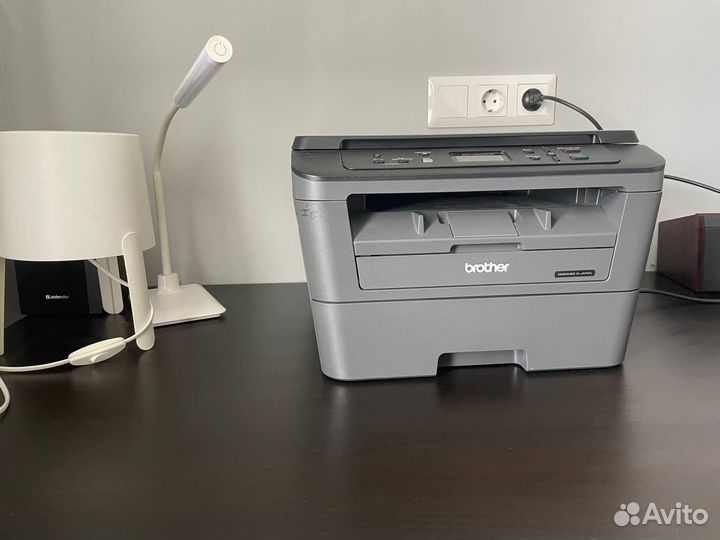Мфу лазерное Brother DCP-L2520DWR Принтер