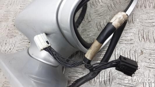 Зеркало наружное правое mercedes benz CLS C219 (4L